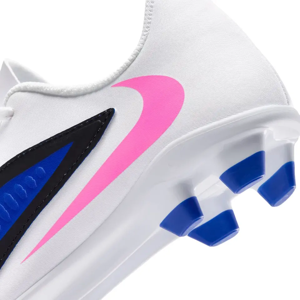 NIKE ÇOCUK KRAMPON Hm 9202-446 .beton,asfalt,parke dışında her türlü zemine