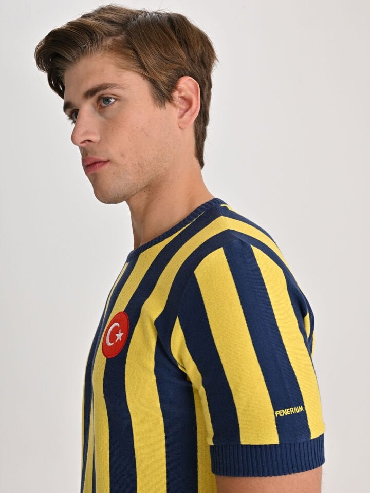 Fenerbahçe retro çubuklu forma